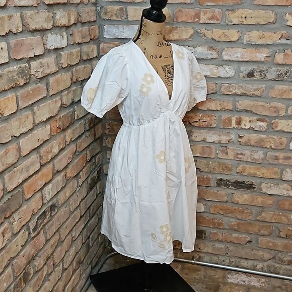 NWT Madewell Annamarie Floral Applique Shirred Waist Mini Dress sz 2 - Picture 5 of 14
